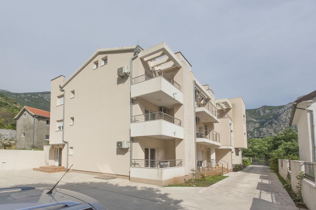 Apartment San Marco Risan Exteriér fotografie